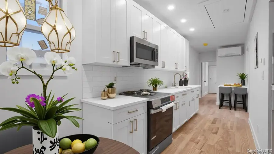 679 E 221st Street, Bronx, NY 10467 - Image #3