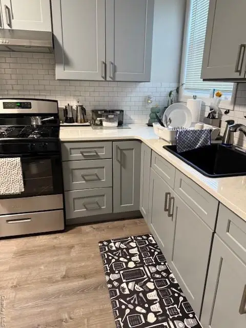 679 E 241st Street, Bronx, NY 10470 - Image #3