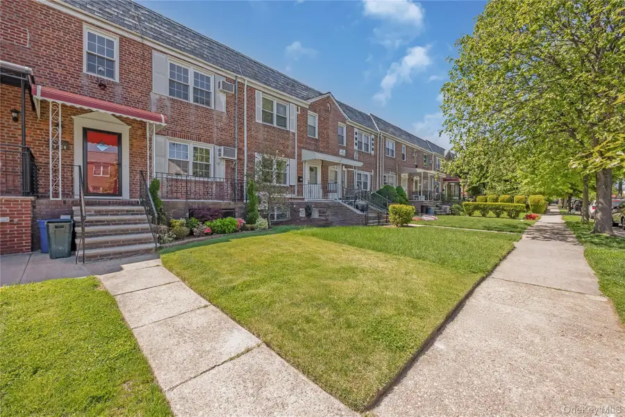 7334 174th Street, Fresh Meadows, NY 11366 - #3