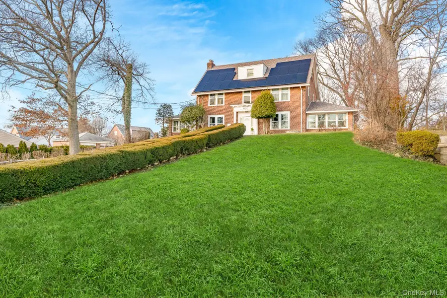 181-23 Henley Road, Jamaica, NY 11432 - Image #2