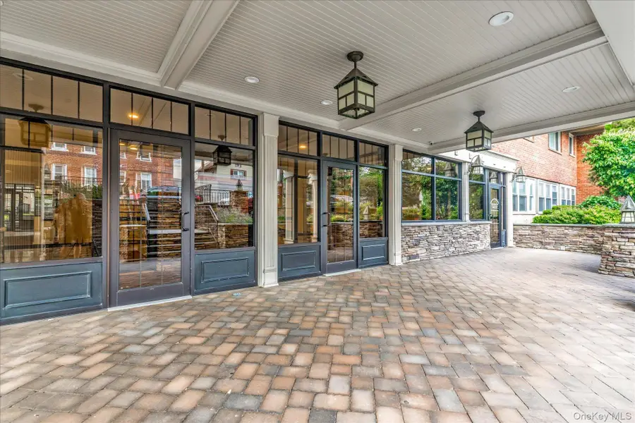 200 Atlantic #321, Lynbrook, NY 11563 - Image #2