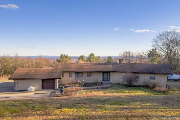 137 Highview Terrace, Bloomingburg, NY 12721