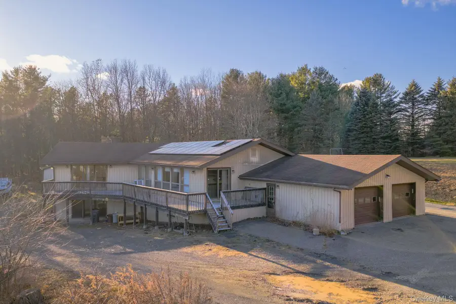 137 Highview Terrace, Bloomingburg, NY 12721 - Image #2