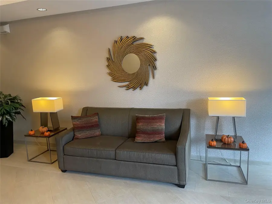 1296 Midland Avenue #B2, Yonkers, NY 10704 - Image #2