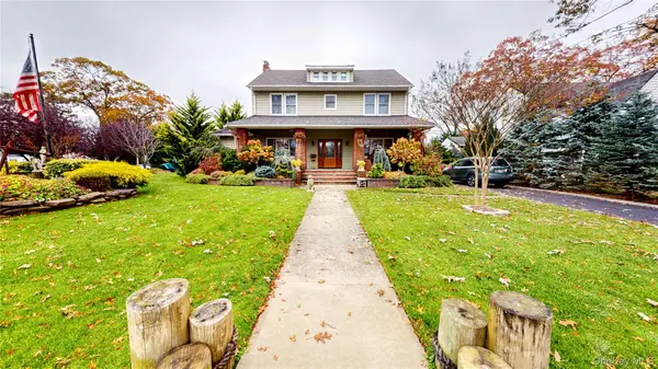 725 Scranton Avenue, East Rockaway, NY 11518