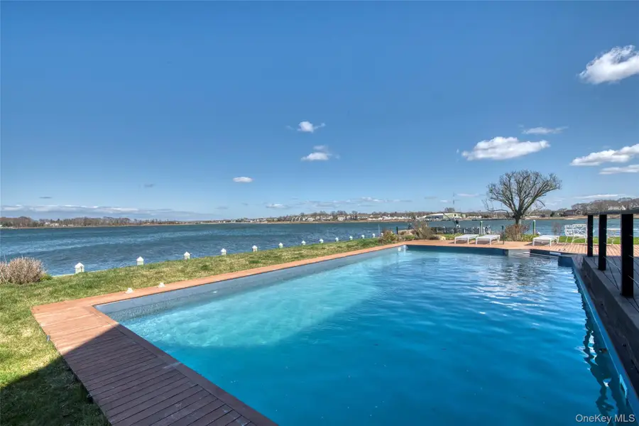 60 Bay View Drive E, Sag Harbor, NY 11963 - Image #2