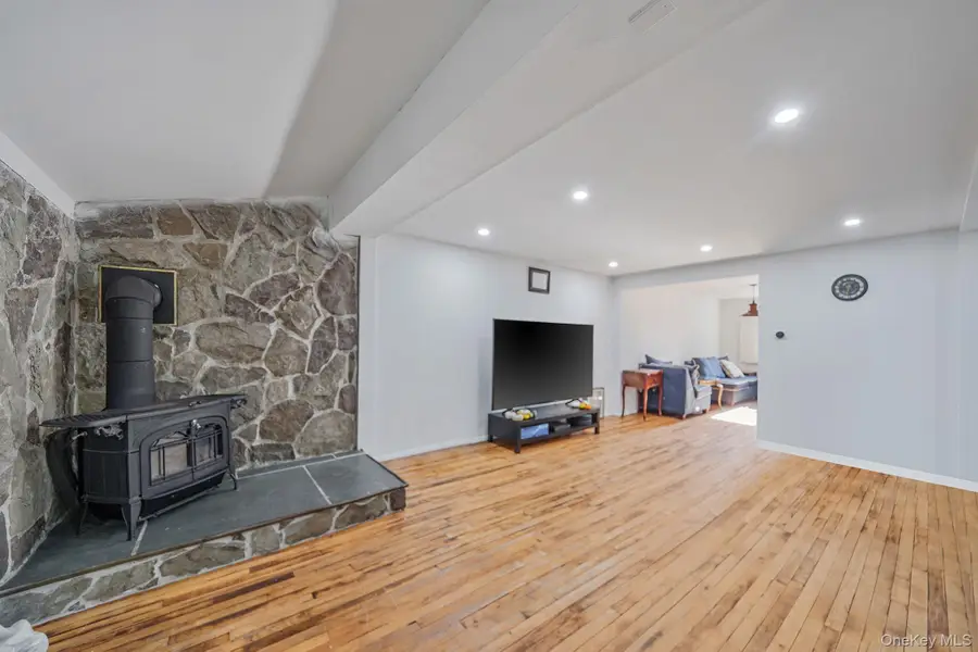 477 Court Avenue, Cedarhurst, NY 11516 - Image #2