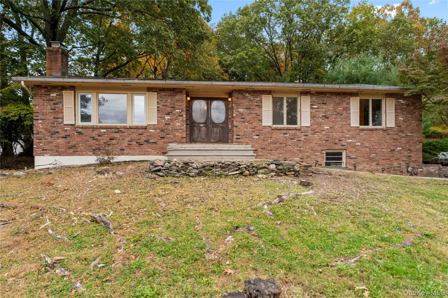 1 Edsam Road, Valley Cottage, NY 10989 - Image #2