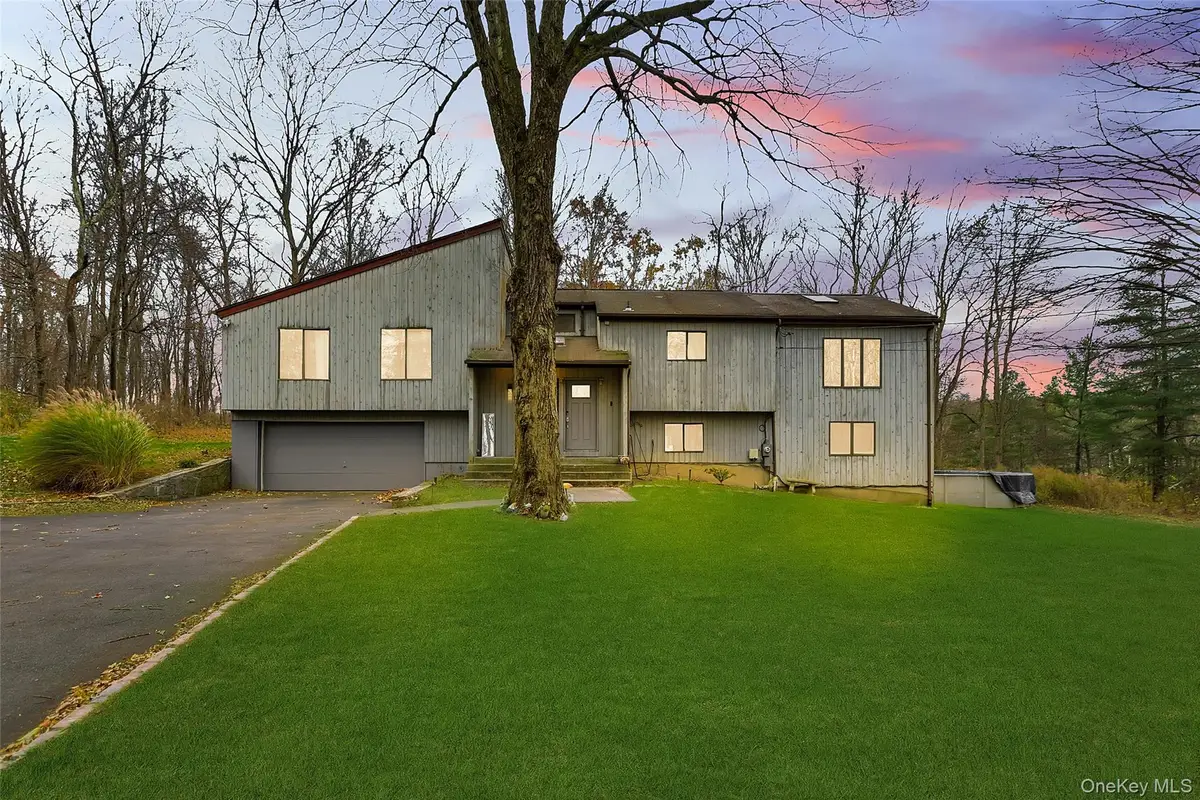 1845 Jacob Road, Cortlandt Manor, NY 10567 - Image #1