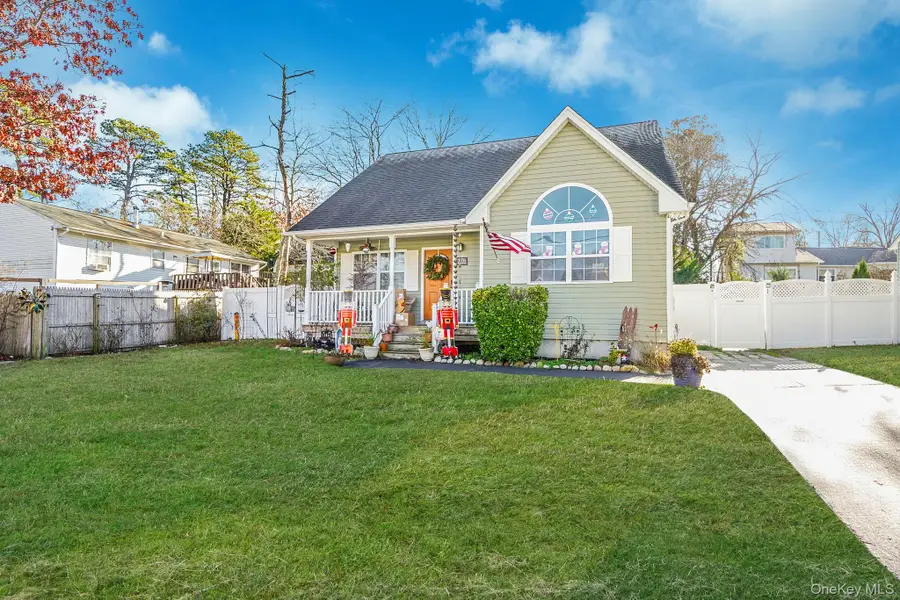 176 Bedford Avenue, Mastic, NY 11950 - Image #2