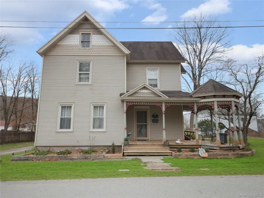 8 Chapel Street, Jeffersonville, NY 12748 - Image #3
