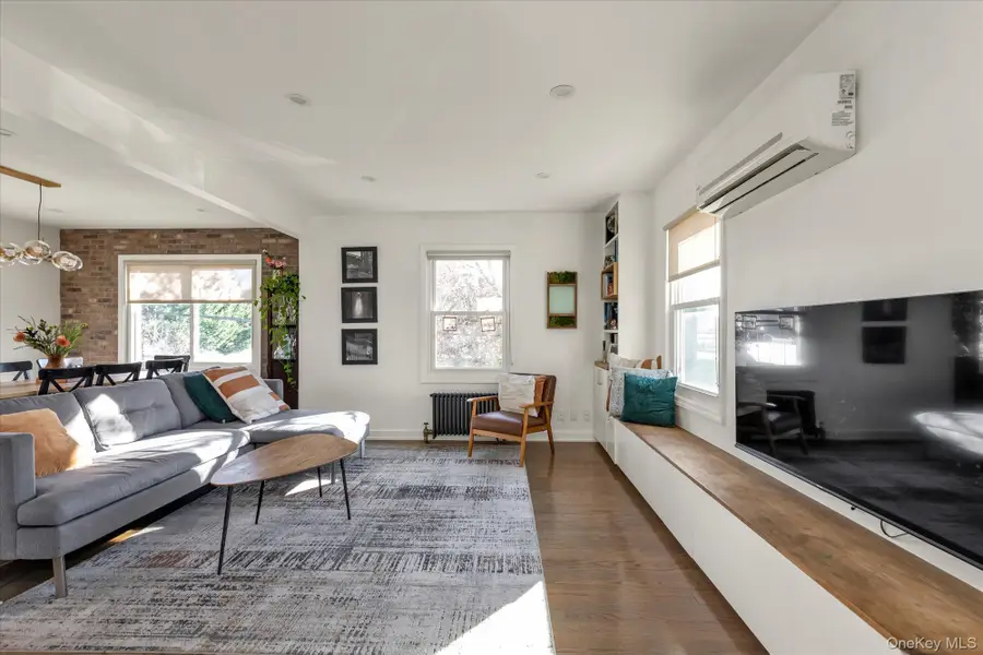 13 Gotham Street, Valley Stream, NY 11581 - Image #3