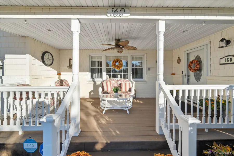 160 Grand Central Avenue, Amityville, NY 11701 - Image #3