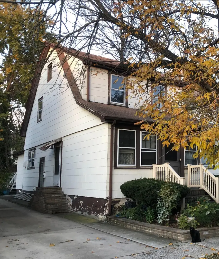 119 Pilgrim Place, Valley Stream, NY 11580 - #3