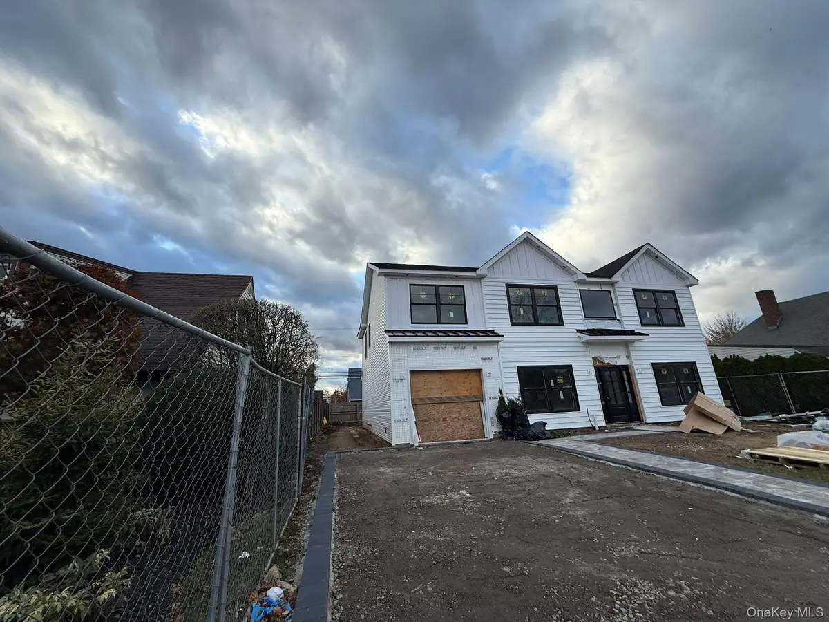 12 Dahlia Lane, Wantagh, NY 11793 - Image #1