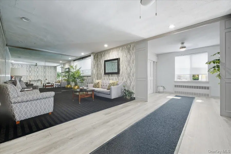 55 Lenox Road #2V, Rockville Centre, NY 11570 - Image #3