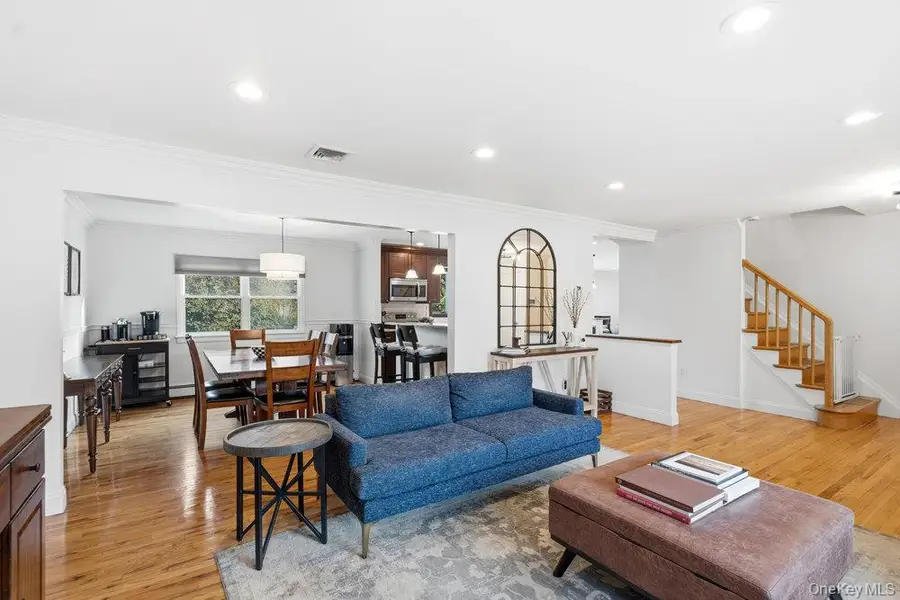 1330 Bea Court, East Meadow, NY 11554 - Image #3