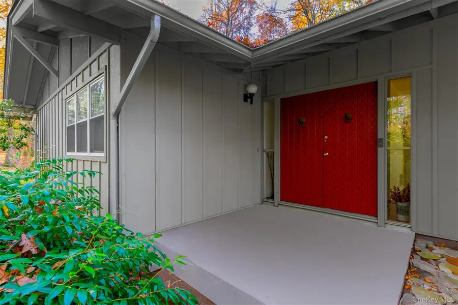 11 Charnwood Drive, Montebello, NY 10901 - Image #2