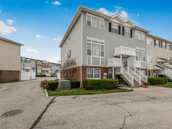 197 Surf Drive #123, Bronx, NY 10473