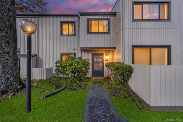 2203 Mulberry Court, Poughkeepsie, NY 12603