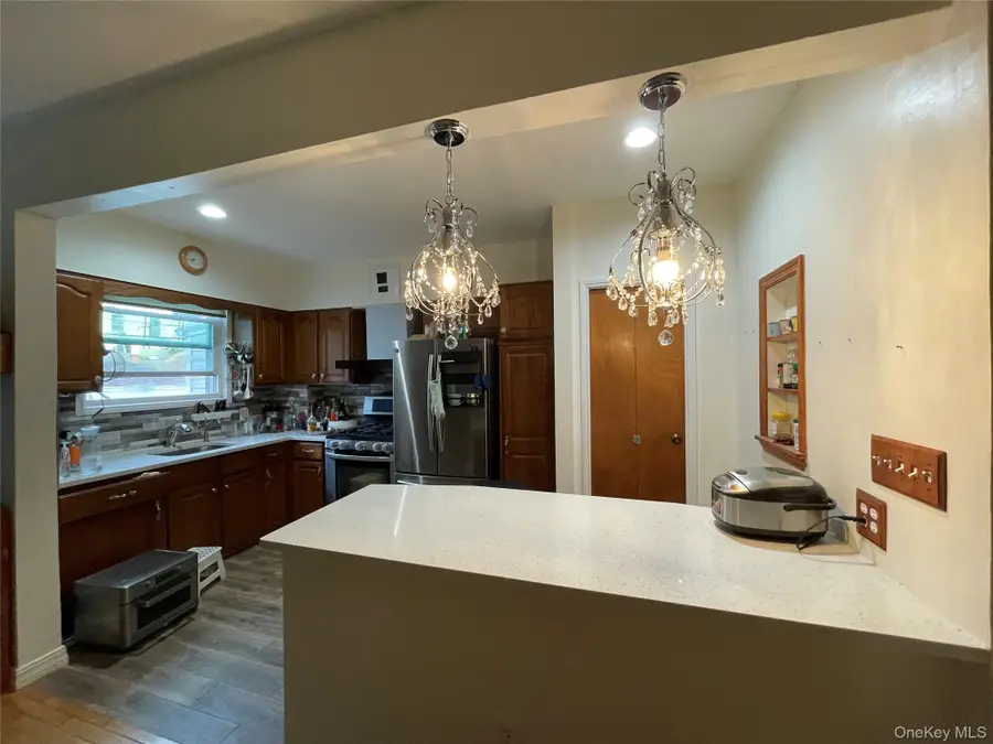 78-54 76th Street, Glendale, NY 11385 - Image #2