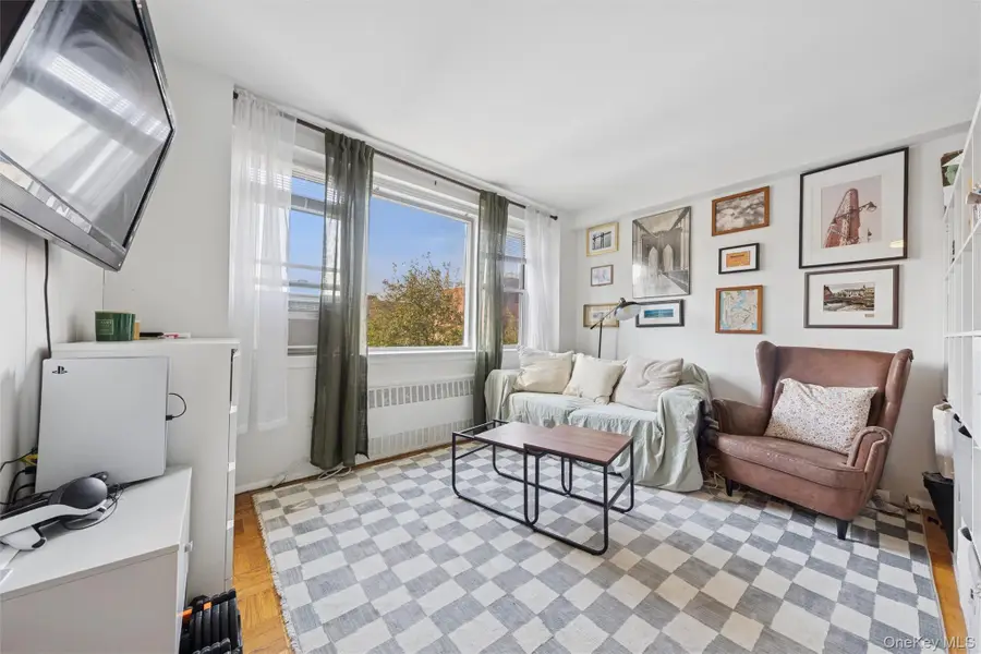 3725 Henry Hudson Parkway #7F, Bronx, NY 10463 - Image #2