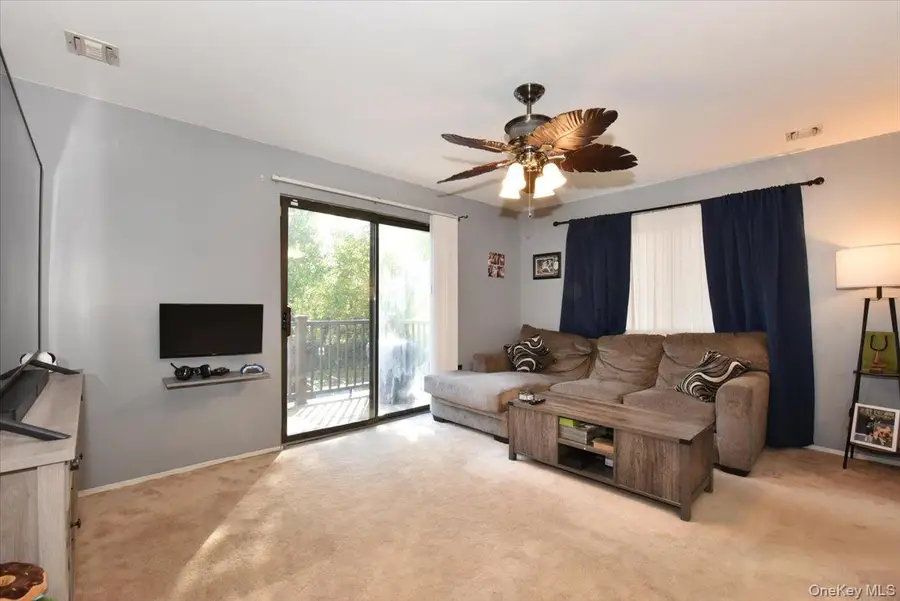 615 Broadway #44, Amityville, NY 11701 - Image #3