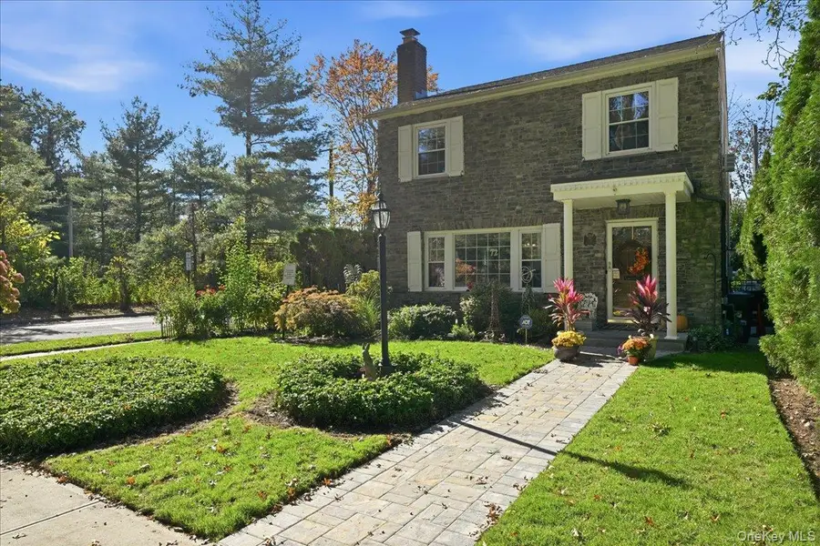 72 Harrison Street, Garden City, NY 11530 - Image #2