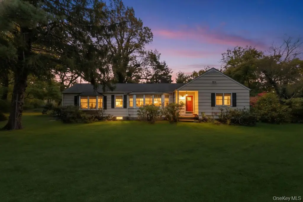 89 Van Brunt Manor Road, Poquott, NY 11733 - Image #1