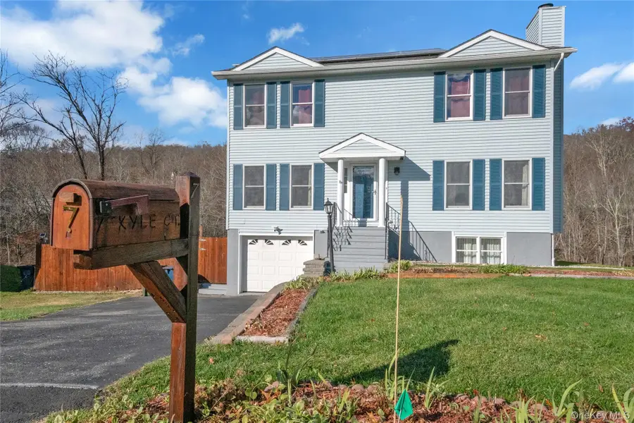 7 Kyle Court, Carmel, NY 10512 - Image #3