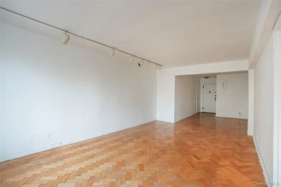 1 Remsen Road #2F, Yonkers, NY 10710 - Image #3