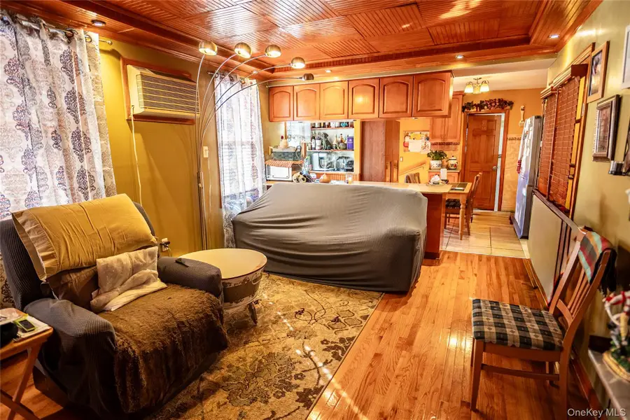 11550 134th Street, South Ozone Park, NY 11420 - Image #3