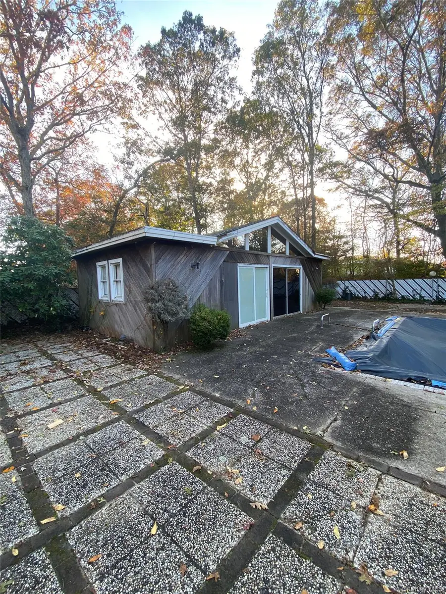 64 Lincoln Avenue, Mastic Beach, NY 11951 - Image #3