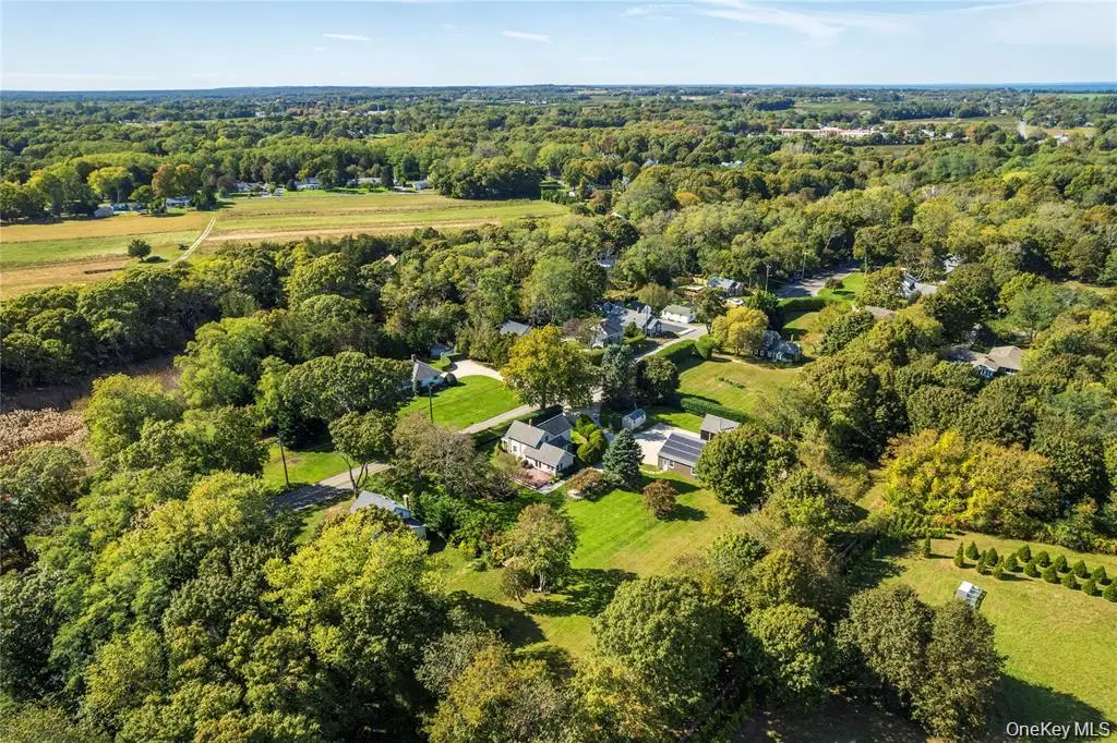 3275 Skunk Lane, Cutchogue, NY 11935 - Image #1