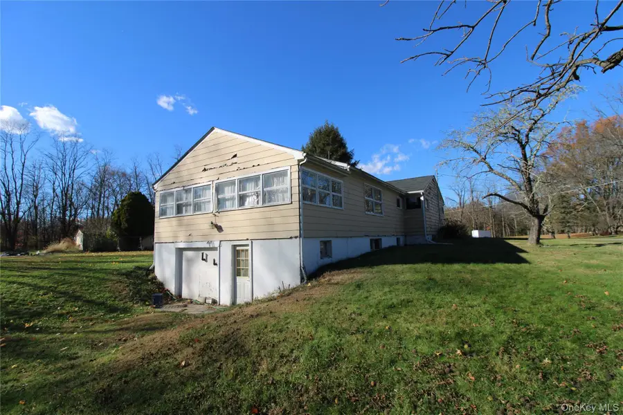 164 Van Keuren Avenue, Pine Bush, NY 12566 - Image #3