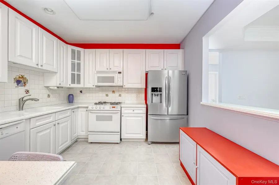 26 N De Baun Avenue #104, Suffern, NY 10901 - Image #3