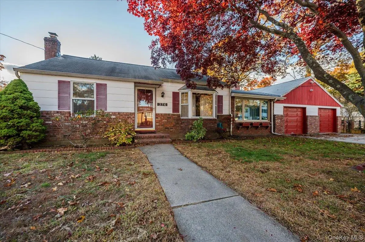 374 Port Avenue, Ronkonkoma, NY 11779 - Image #1