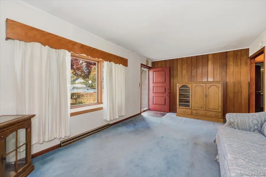 374 Port Avenue, Ronkonkoma, NY 11779 - Image #3