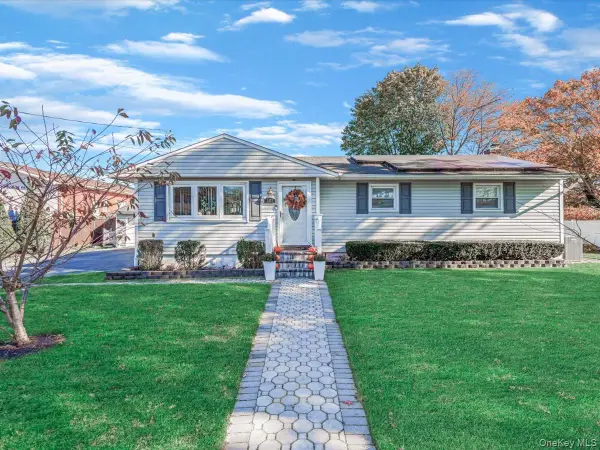 121 S 30th Street, Wyandanch, NY 11798