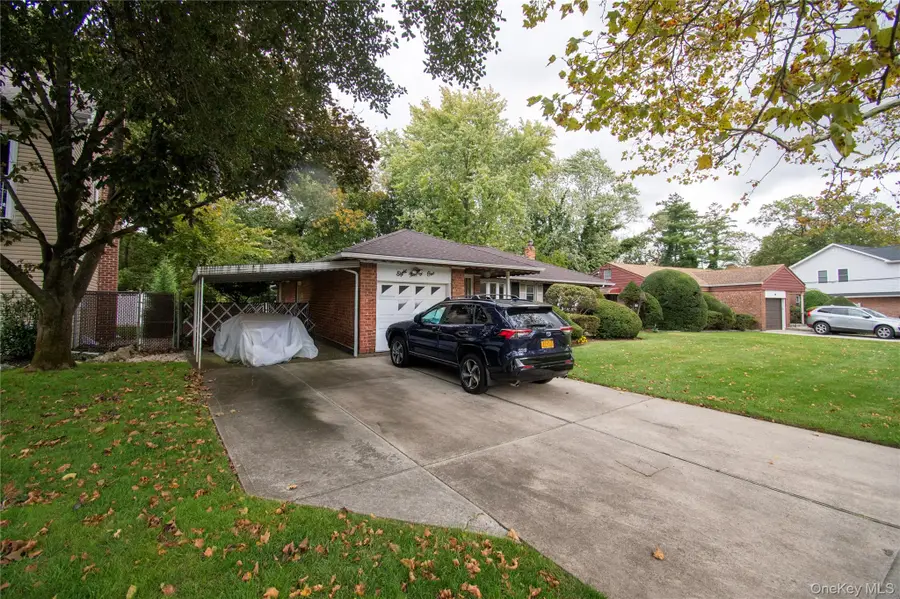 891 School Drive, Baldwin, NY 11510 - Image #3