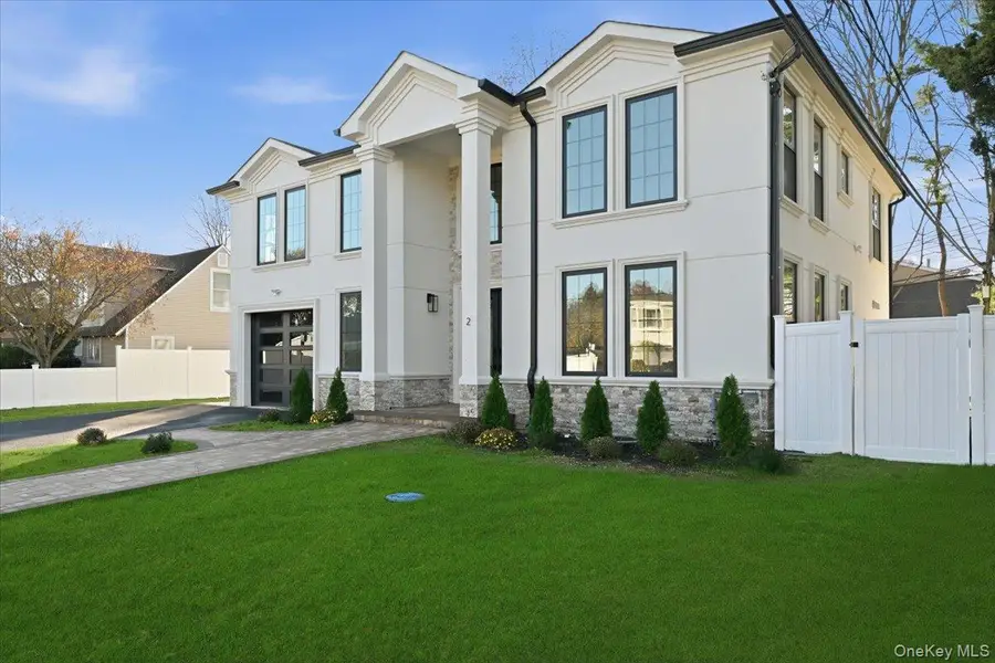 2 Blueberry Lane, Hicksville, NY 11801 - Image #3