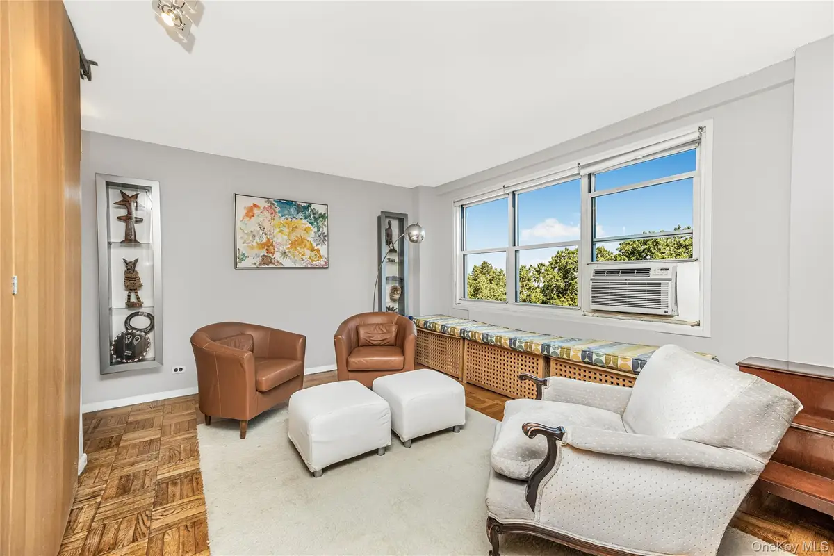 3935 Blackstone Avenue #4K, Bronx, NY 10471 - Image #1