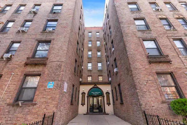 91-10 34th Avenue #6K, Jackson Heights, NY 11372