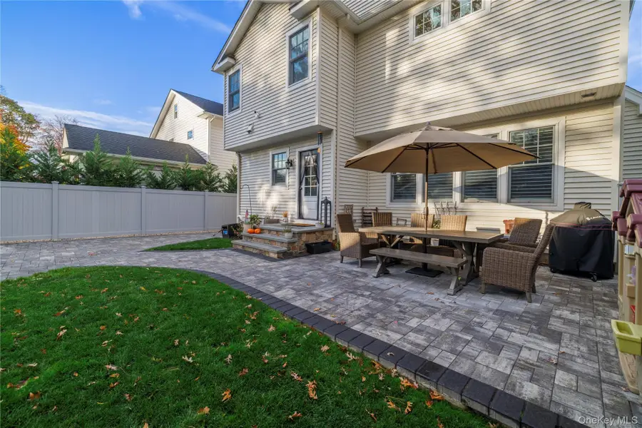 16 Westminster Road, Rockville Centre, NY 11570 - Image #3