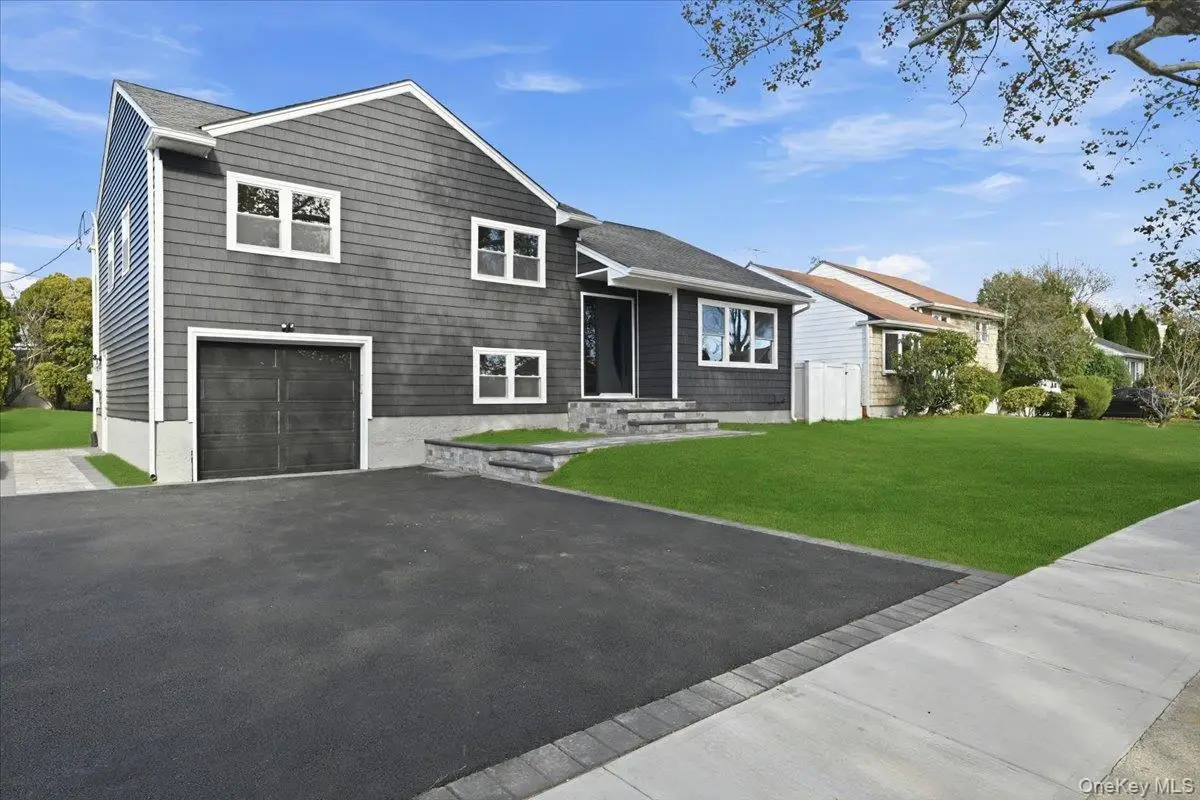 3715 Regent Lane, Wantagh, NY 11793 - Image #1