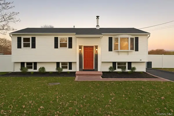 3019 Sipp Avenue, Medford, NY 11763