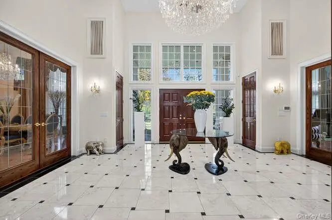 12 Donna Drive, Upper Brookville, NY 11771 - Image #3