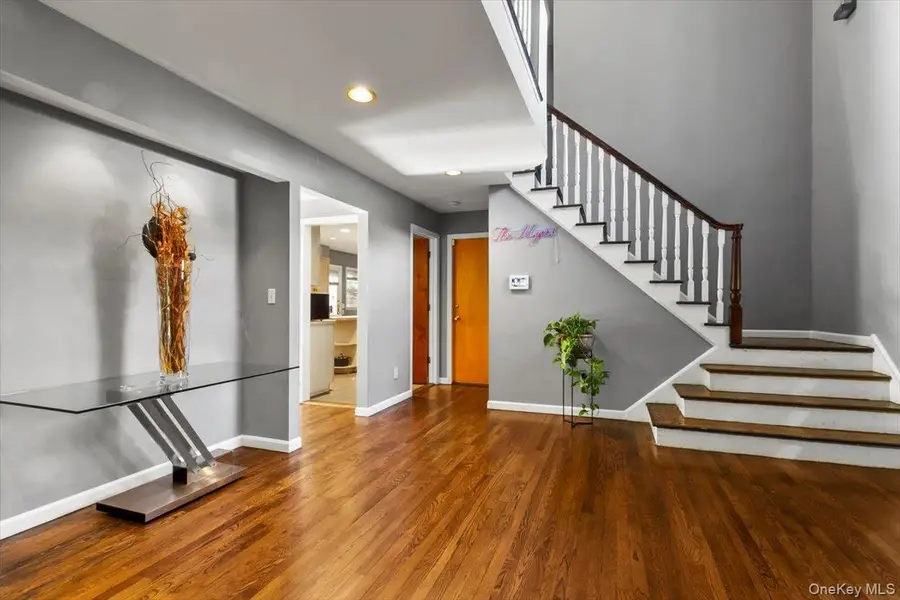 18 Park Street, Pleasantville, NY 10570 - Image #2