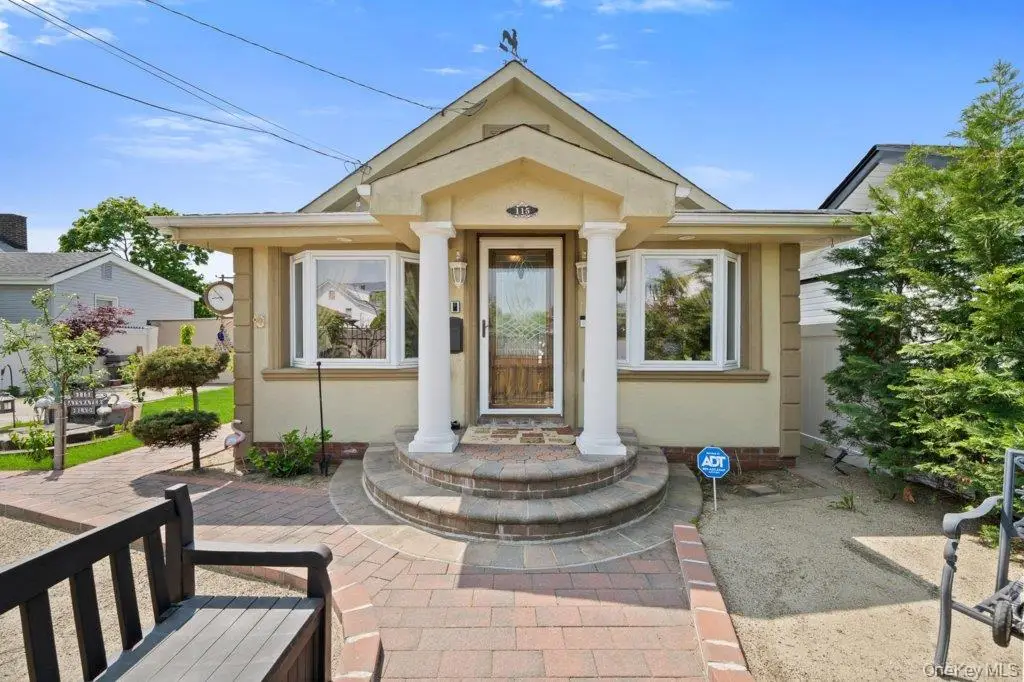 115 Bayswater Boulevard, Inwood, NY 11096 - Image #1