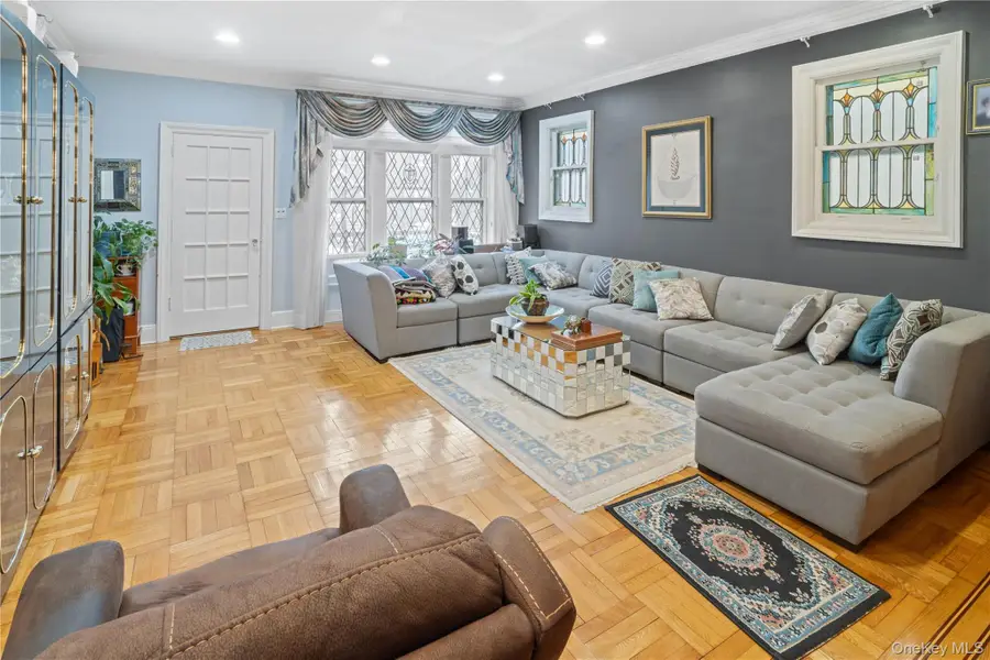 1527 E 29th Street, Brooklyn, NY 11229 - Image #2